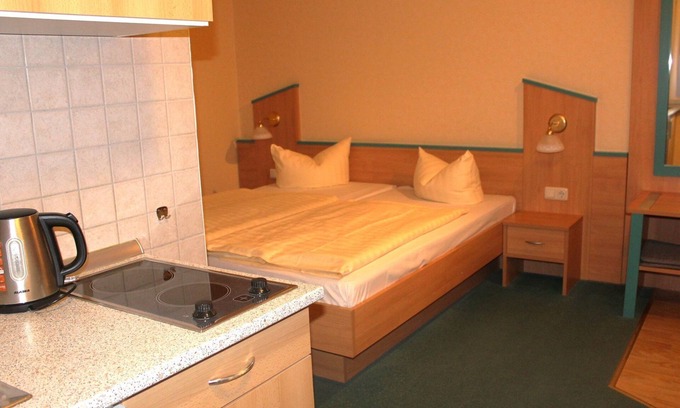 Plau am See House | Appartement mit Terrasse & Küche - Ferienanlage zum See Hotel