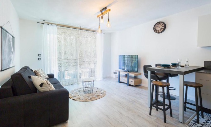 Menton Apartment | Appartement moderne PALAIS LIGURE