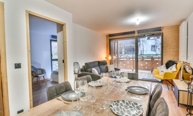 Les Gets Apartment | Appartement moderne T3 - Proche pistes et village - 6 pers - Parking - Ski room - Wifi - FR-1-685-65