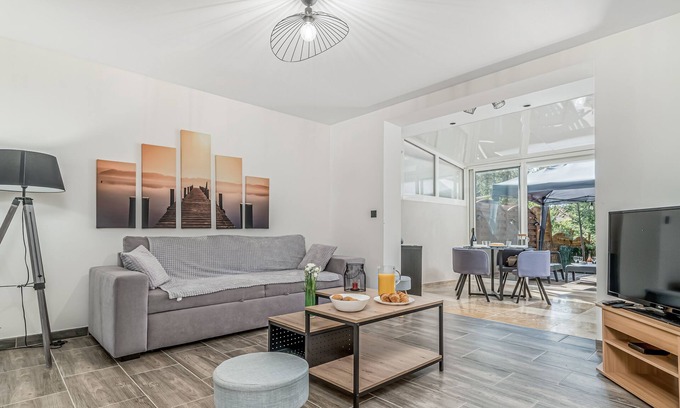 Lourmarin Apartment | Appartement Oasis du Golf I Electio
