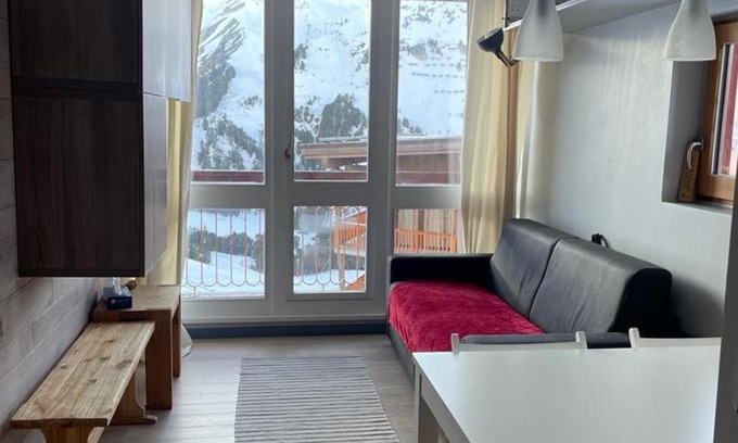 Arc-2000 Apartment | Appartement rénové 6 pers · Centre station · Balcon · TV · Lave-vaisselle · Lave-linge - FR-1-346-548