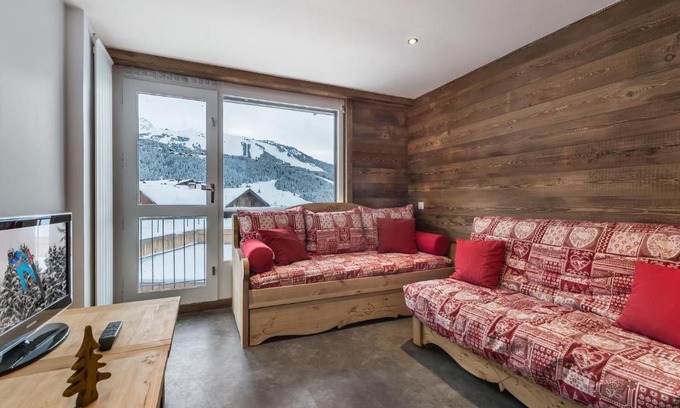 Courchevel Apartment | Appartement rénové 2 pièces cabine près des pistes à Courchevel - FR-1-563-93