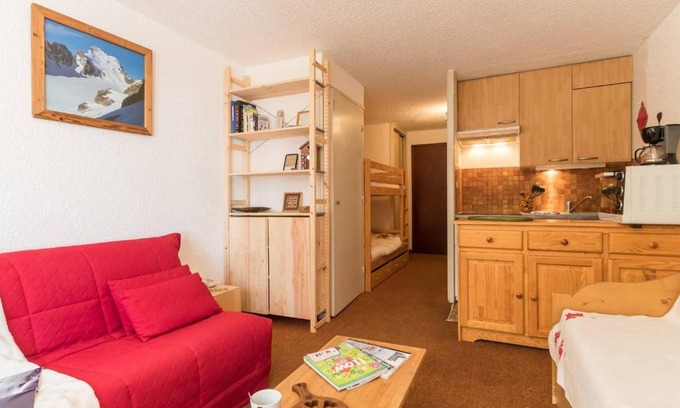 La Salle-les-Alpes Apartment | Appartement Serre Chevalier, 1 pièce, 4 personnes - FR-1-330F-126