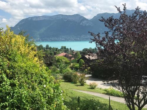 Sevrier Apartment | Appartement Sevrier terrasse et jardin