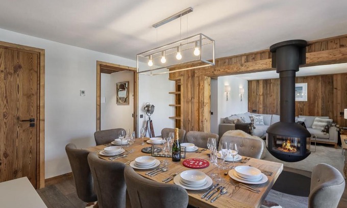 Val-d'Isere Apartment | Appartement Ski-in/Ski-out, 3 Chambres, Cheminée, Parking, Val-d'Isère - FR-1-567-74