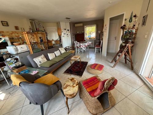 Pertuis Apartment | Appartement "Soleil, Lavande et Oliviers"