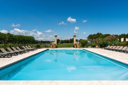 Pont Royal Apartment | Appartement sur le golf et piscine