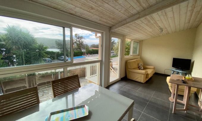 Corse-du-Sud Apartment | Appartement T2 Accès Plage à 50m - Pietrosella