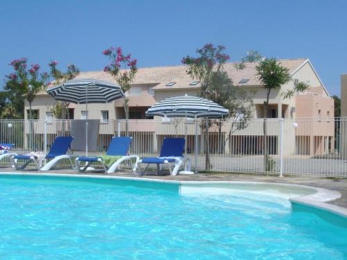 Santa-Maria-Poggio Apartment | Appartement T2 dans résidence avec piscine