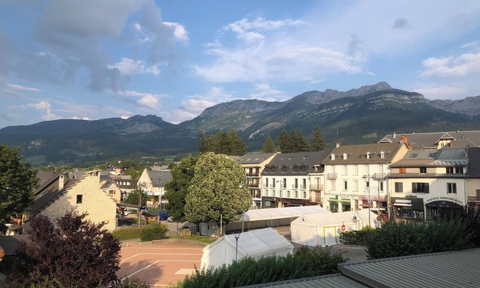 Villard-de-Lans Apartment | Appartement T2 Centre Village . Lumineux