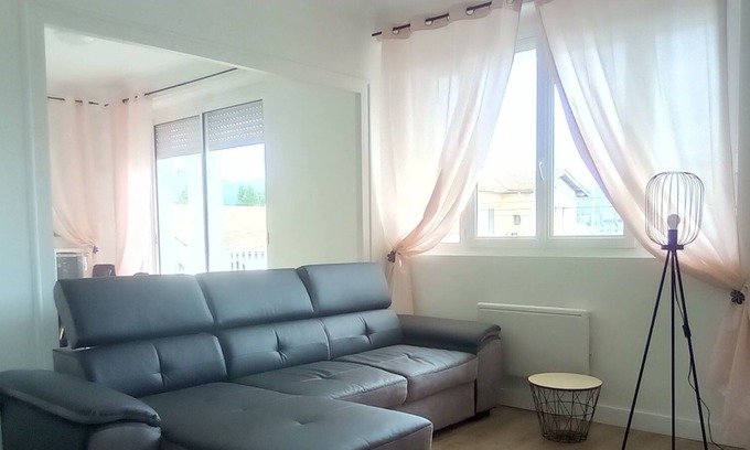 Lourdes Apartment | Appartement T3 au 1er Étage