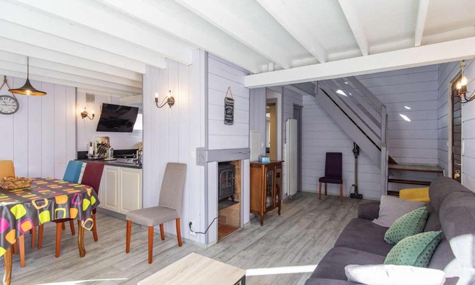 Cauterets Apartment | Appartement T3 avec petite terrasse, 2 chambres, parking à Cauterets - FR-1-401-313