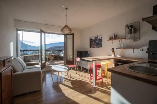 Talloires-Montmin Apartment | Appartement Talloires vue lac et montagnes