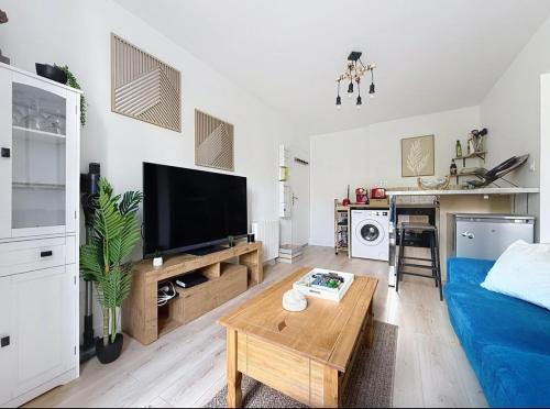 Ep 21 - Saint-Paul Apartment | Appartement-Terrasse