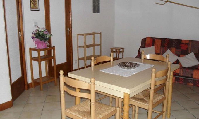 Peyragudes Apartment | appartement vacances à la montagne RDC