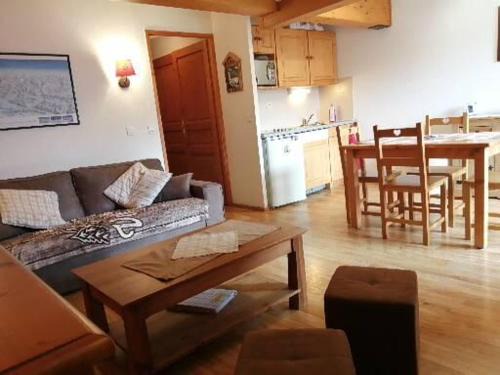 Valmeinier Apartment | Appartement Valmeinier 4 à 5 personnes Résidence LAGRANGE