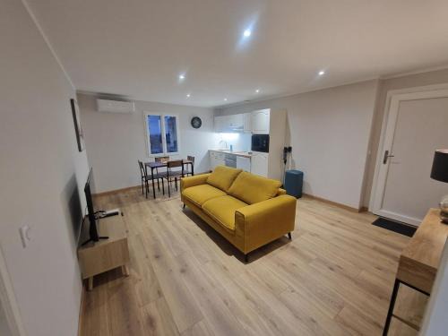 Vezzani Apartment | appartement vezzani