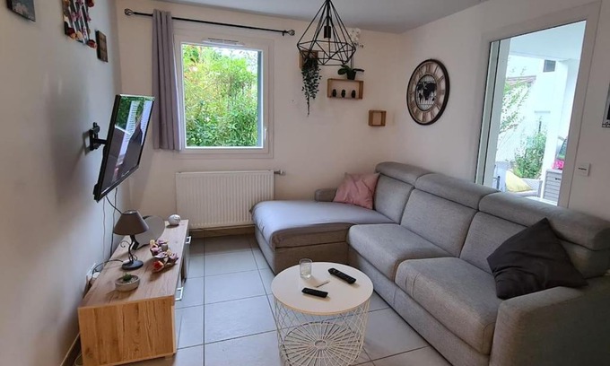Bonneville Apartment | Appartement vue montagne