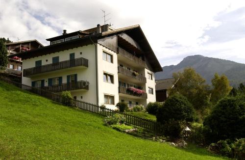 Ortisei Apartment | Appartements Arnica