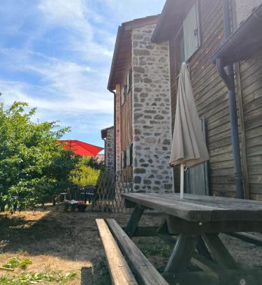 Chomelix Apartment | Appartements indépendants dans chalet en Auvergne