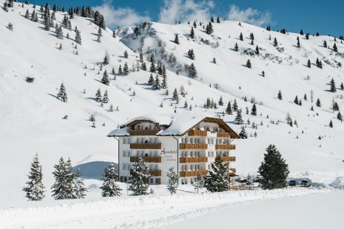 Livinallongo del Col di Lana Apartment | Apparthotel Sellaronda