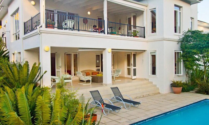 George Bed & Breakfast | Apple and Spice Guesthouse