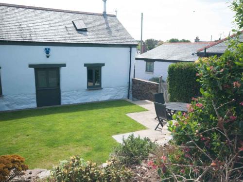 Crantock House | Apple Barn