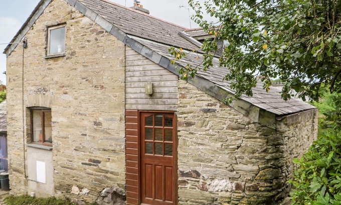 Lostwithiel Cottage | APPLE LOFT, pet friendly, country holiday cottage in Lostwithiel