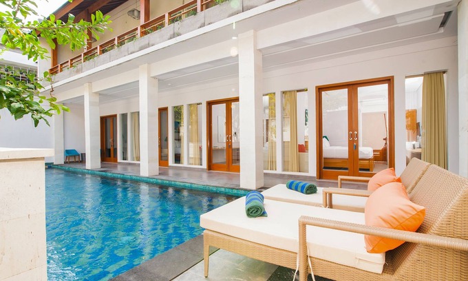 Sunset Road Hotel | Apple Villa & Suite Seminyak