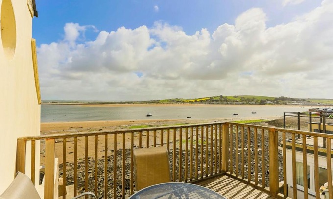 Appledore House | APPLEDORE GANNETS NEST 3 Bedrooms