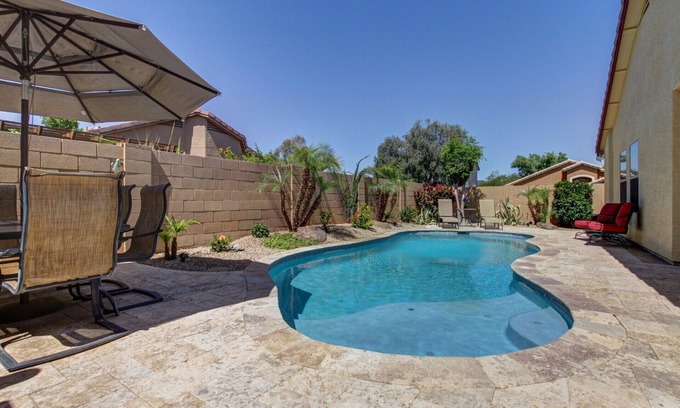 Canyon Trails House | APRIL FLASH SALE ! Private Pool Oasis, South Facing Corner Lot, Remodeled Home.
