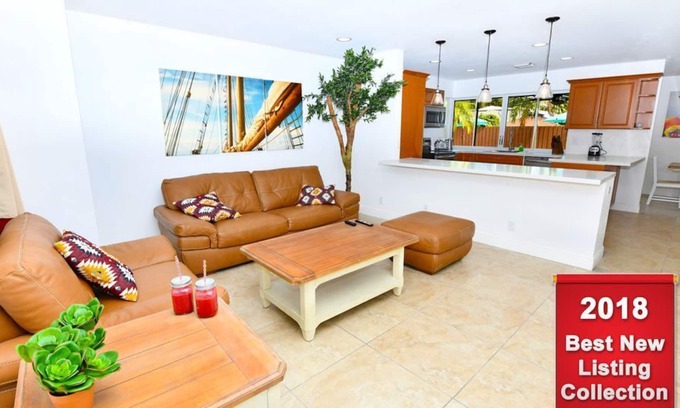 Imperial Point Apartment | April Rates with 40% Off | Heated Pool | Beach 5min