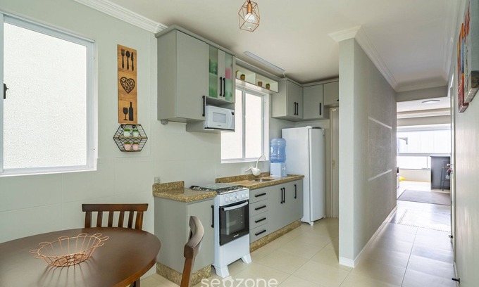 Itapema Apartment | Apt 60m From sea - Meia Praia Itapema Obs0301