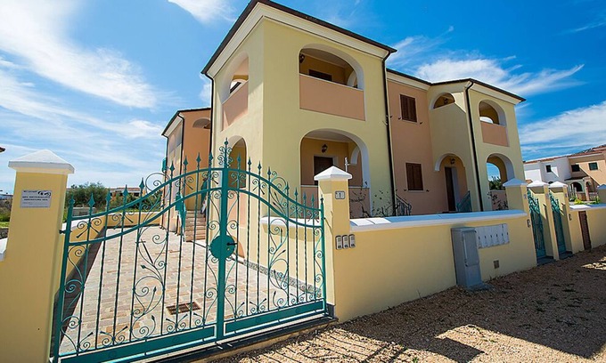 Orosei Apartment | Apt. Rosaria 2F shared Swimming Pool