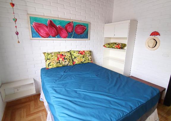 Barra da Lagoa Apartment | Apto 2 Quartos com piscina e churrasqueira, 5min da Praia do Itaguá