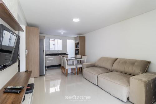 Nacoes Apartment | Apto c/varanda loc. privilegiada em BC BFH0101