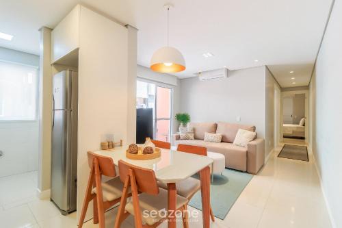 Santinho Apartment | Apto Charmoso a Apenas 600m do Mar! - VLA