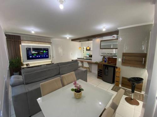 Torres Apartment | Apto completo c/cervejeira no Centro de Torres!