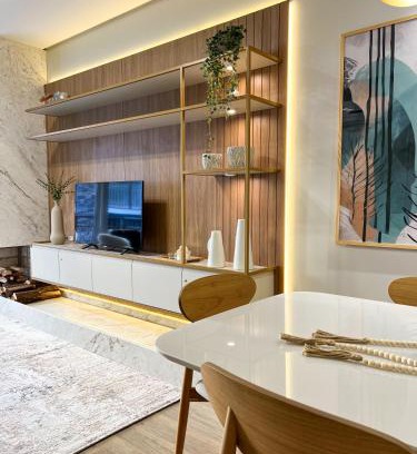 Carniel Apartment | Apto moderno com lareira, piscina aquecida e infra completo em Gramado
