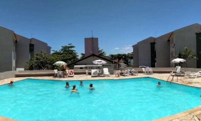 Guaratuba Apartment | APTO TÉRREO a 50 Metros do MAR em Condomínio com PISCINAS MARAVILHOSAS