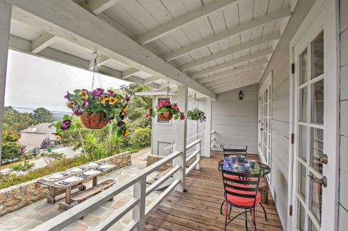 Rio del Mar House | Aptos Cottage with Deck and Views, Only 2 Mi to Beach!