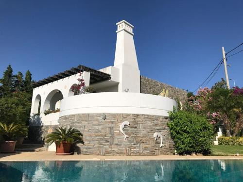 Palaia Fokaia Villa | Aqua Blue Villa in Sounio, Athens