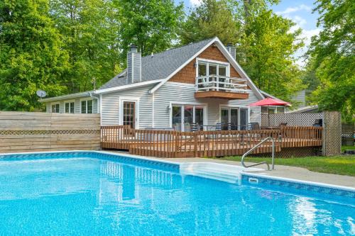 Union Pier House | Aqua Breeze