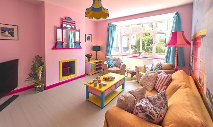 Combe Martin House | Aqua Cottage