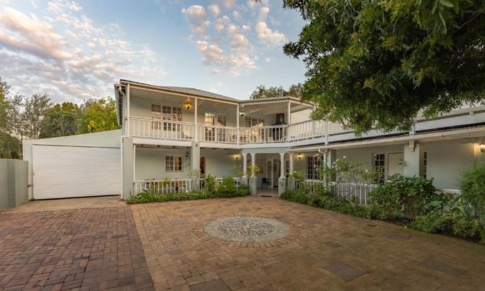 Swellendam Bed & Breakfast | Aquaelberg Place