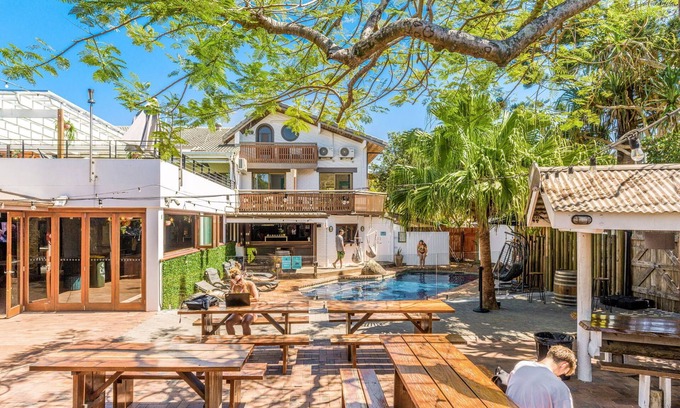 Byron Bay Hotel | Aquarius Backpacker Resort