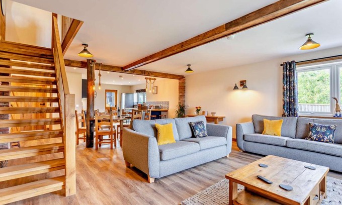 Wisbech House | Aqueduct Barn