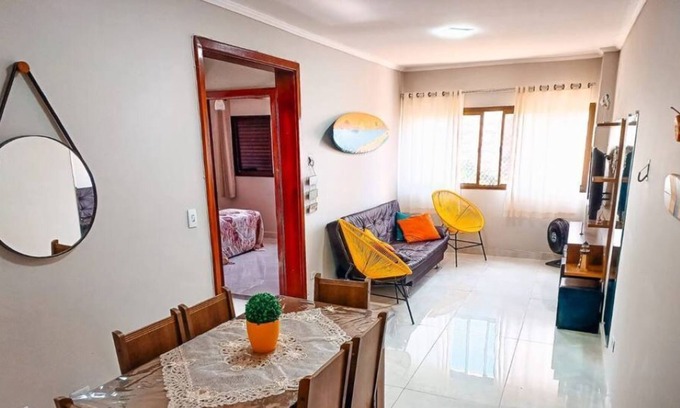 Jardim Belmar Apartment | Ar Condicionado Wi-fi Vaga Coberta Perto da Praia