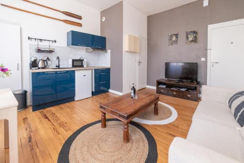 Morlaix Apartment | AR VEAJ
