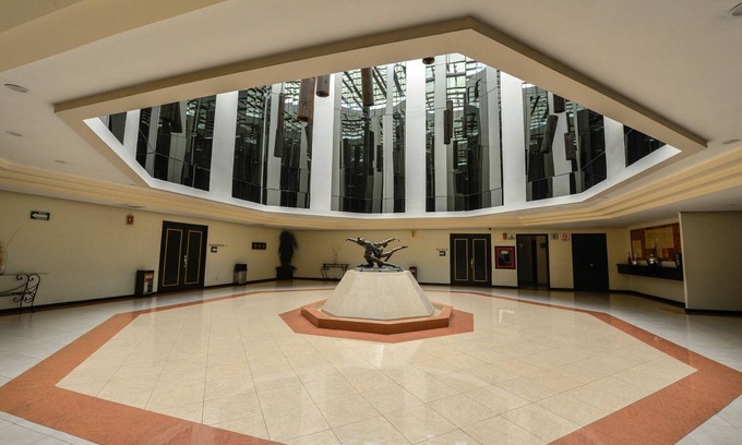 Aguascalientes Hotel | Aranzazu Plaza Kristal Aguascalientes